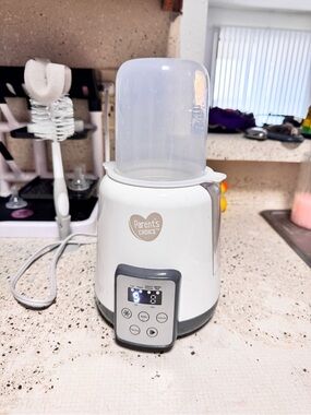 Parent's Choice White Baby Bottle Warmer with Digital Controls